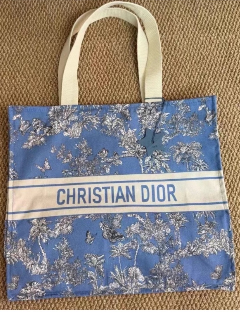 Dior  gift tote